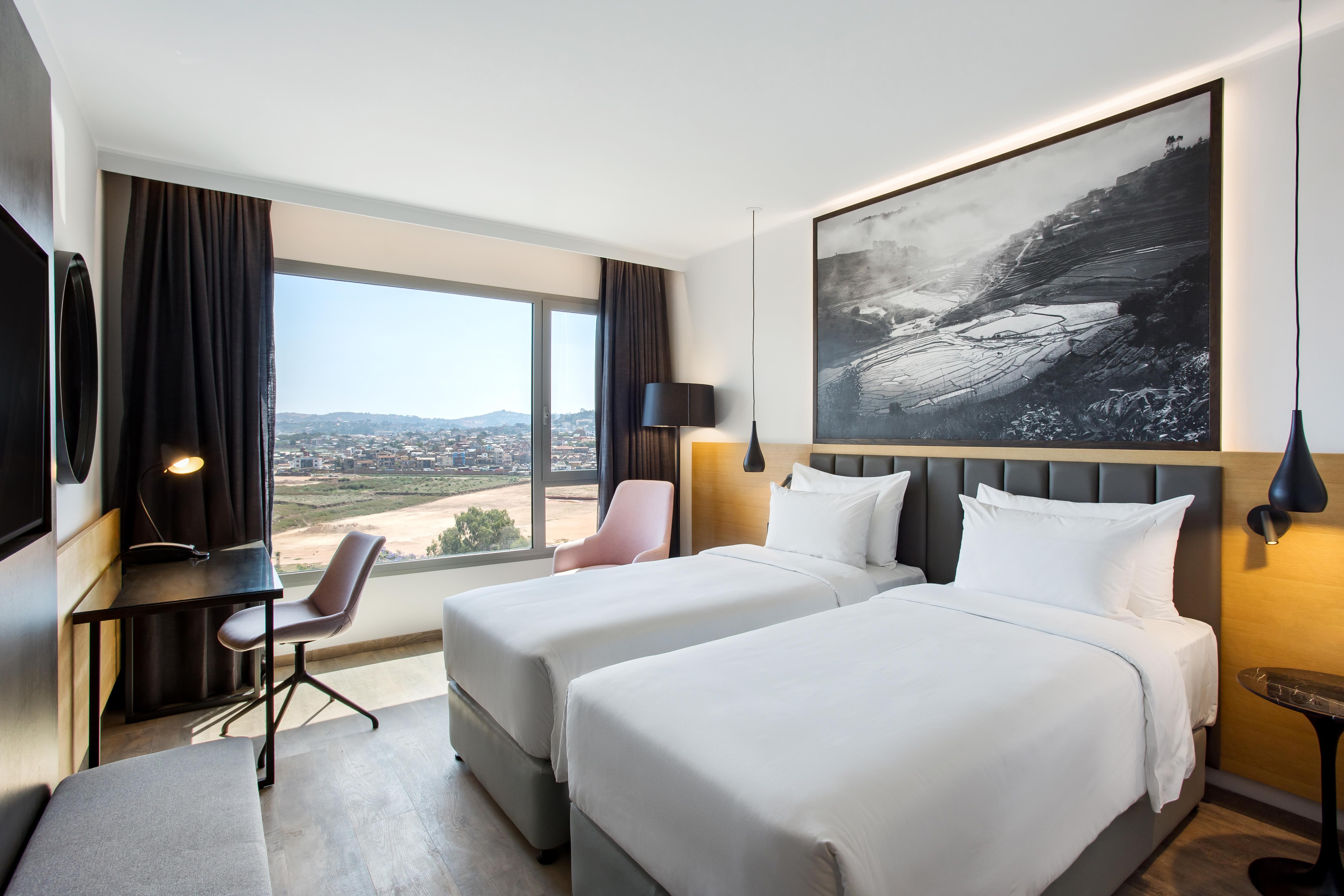 Radisson Serviced Apartments Antananarivo City Centre Exterior photo