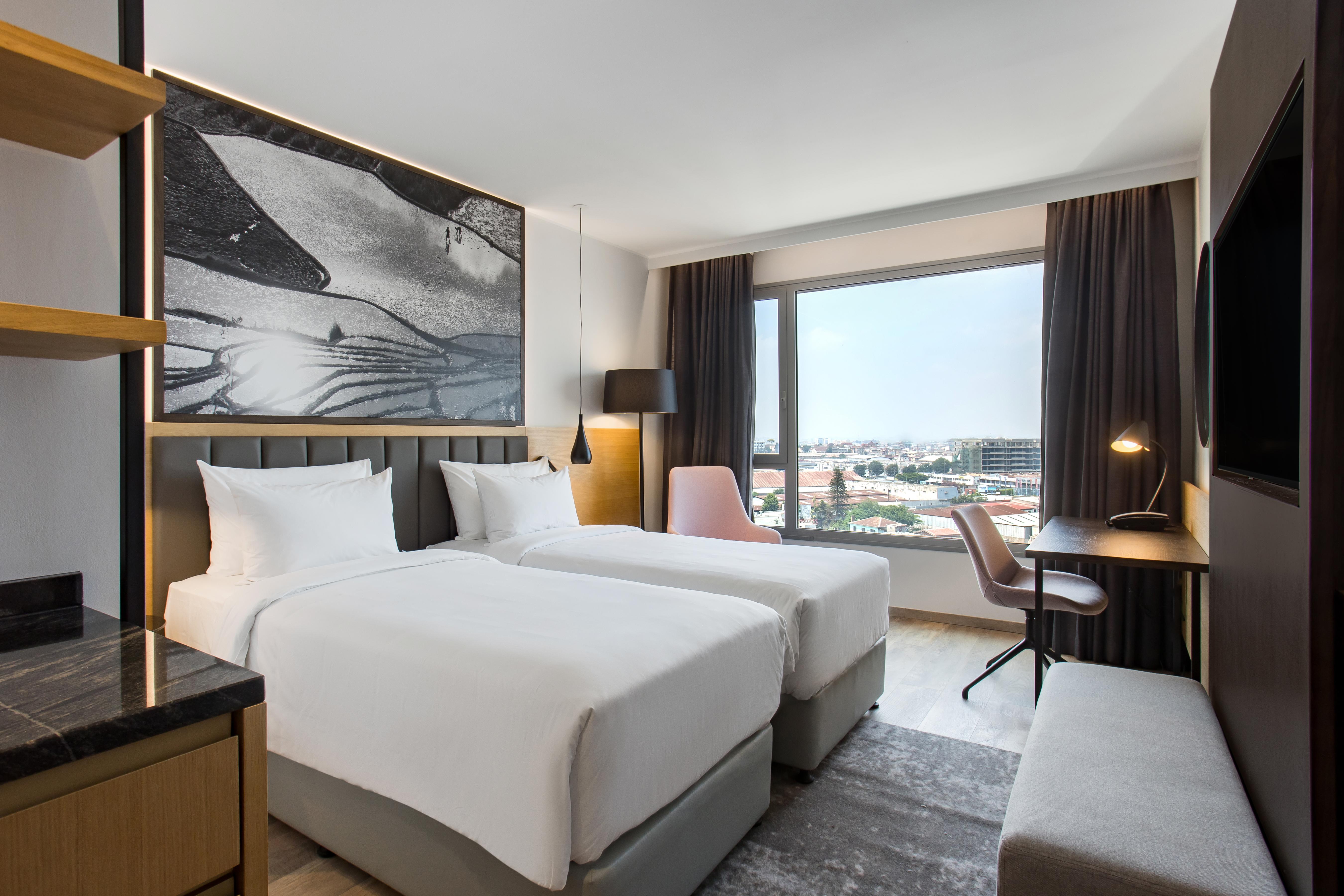 Radisson Serviced Apartments Antananarivo City Centre Exterior photo